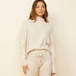 Sweatshirts*MONROW Cashmere Neps Mock Neck Sweatshirt CREAM