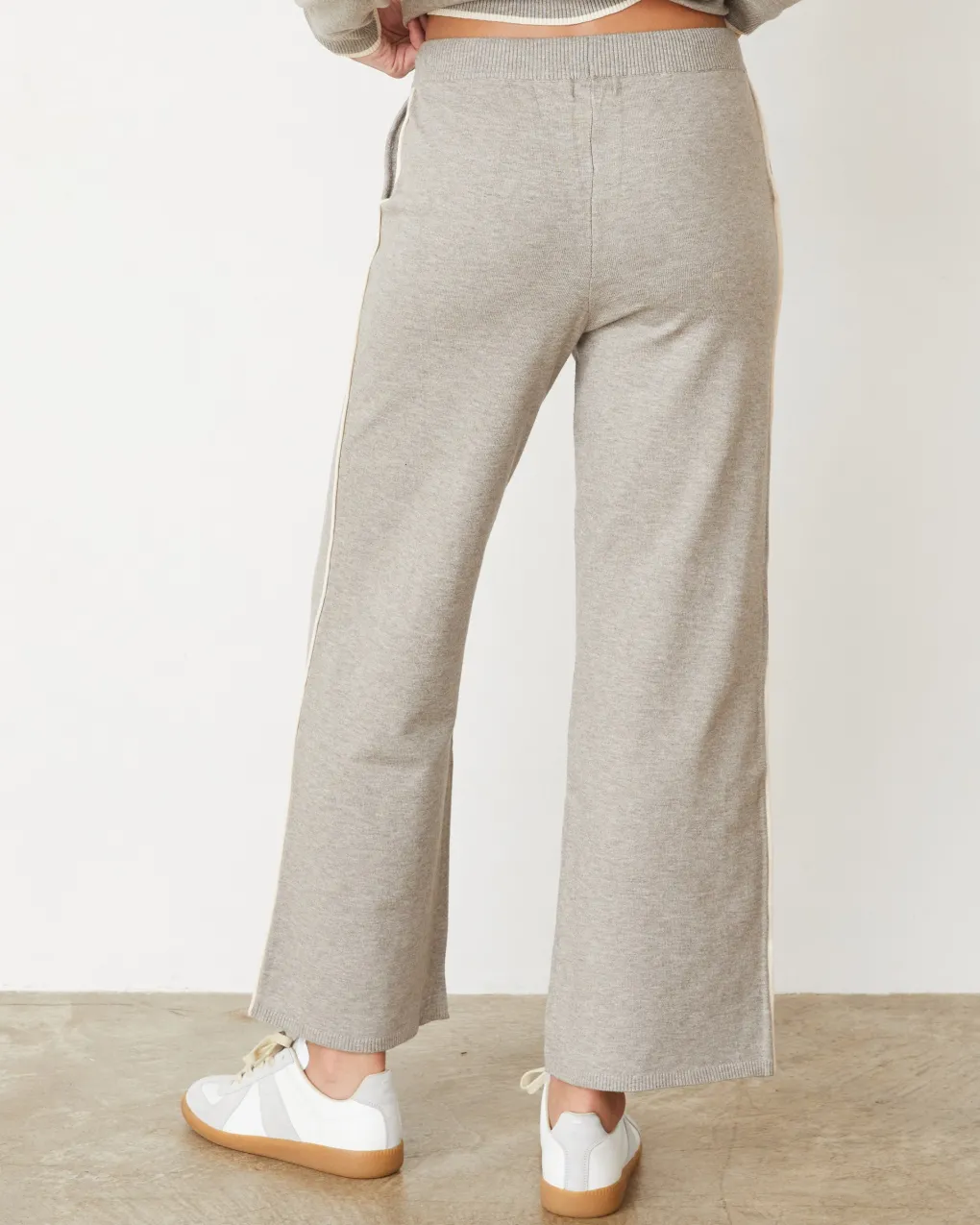 Soft Knit|Travel Essentials*MONROW Lightknit Pant With Contrast Piping HEATHERGREY