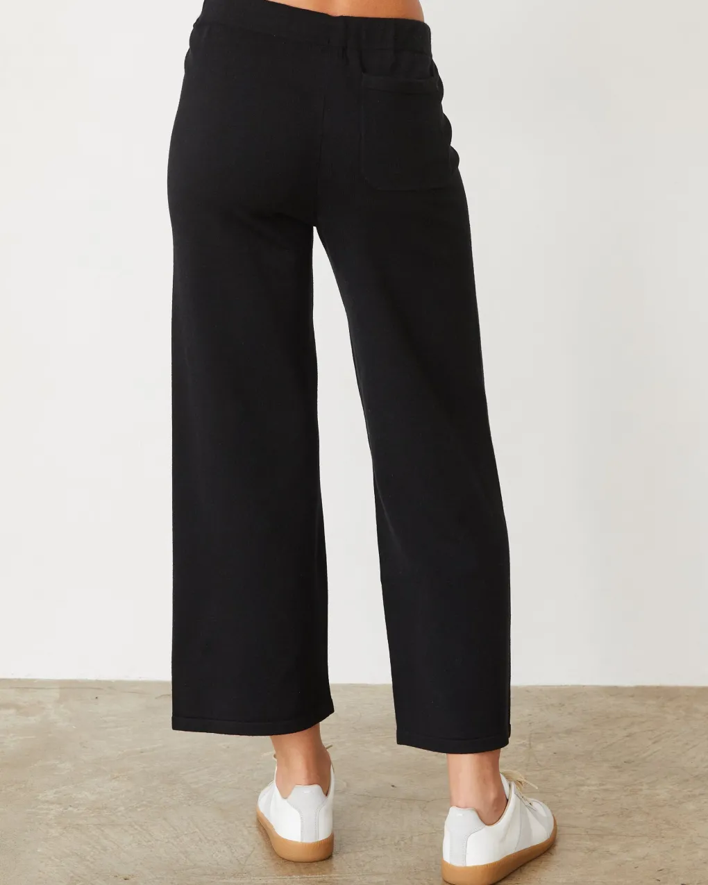 Soft Knit|Sweats*MONROW Light Soft Knit Crop Lounge Pant BLACK