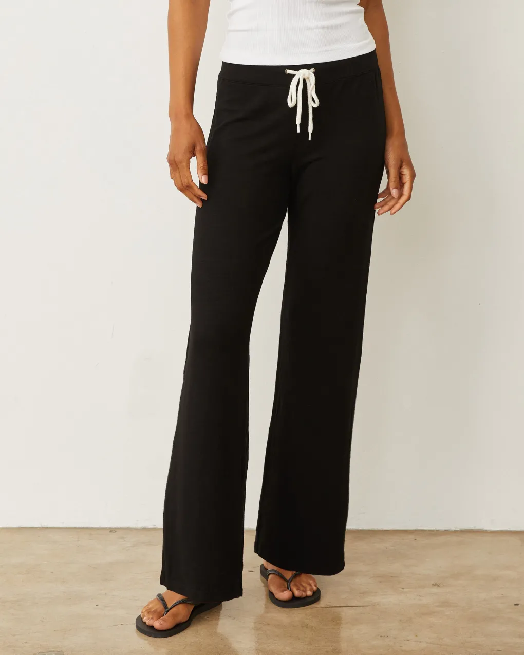 Supersoft|Sets*MONROW Supersoft Straight Leg Vintage Sweat BLACK